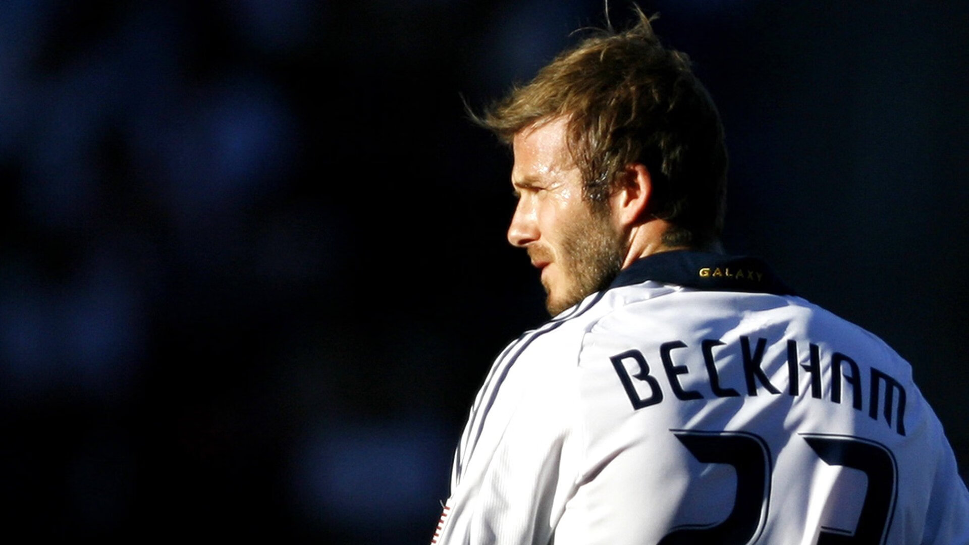 黄金七年！里斯·詹姆斯迎巅峰赛季 斯坦福桥为队长沸腾，黄金七年！里斯·詹姆斯迎巅峰赛季 斯坦福桥为队长沸腾